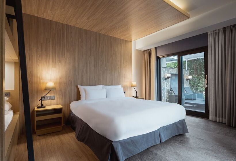 חדר משפחתי, The Suites Hotel Jeju