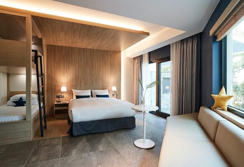 חדר משפחתי, The Suites Hotel Jeju