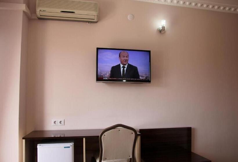 Номер Стандарт, Rosy