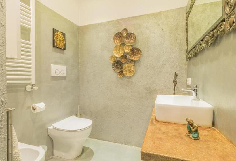 اتاق لوکس, Il Vicolo Suite