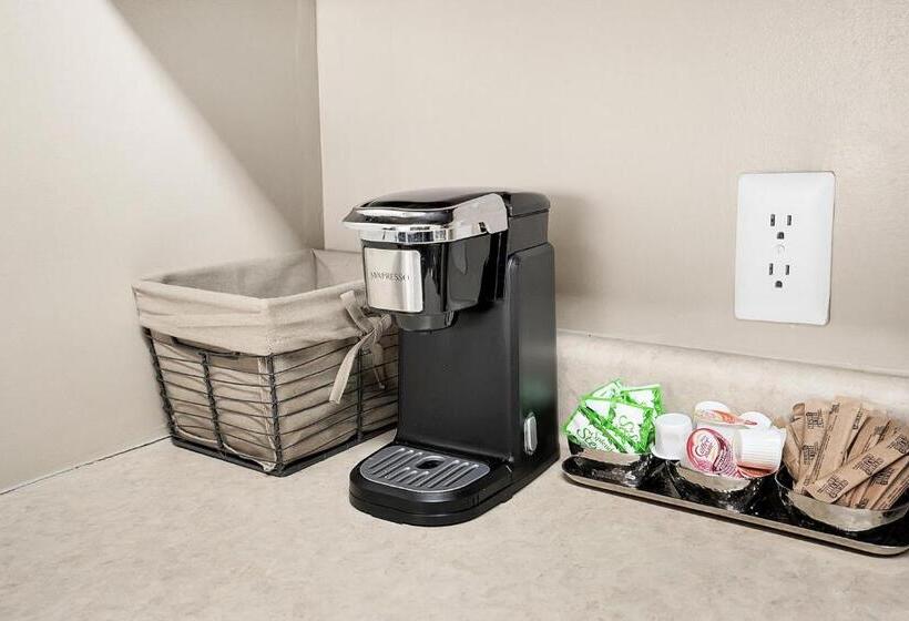 آپارتمان 2 خوابه, Kasa Downtown Louisville