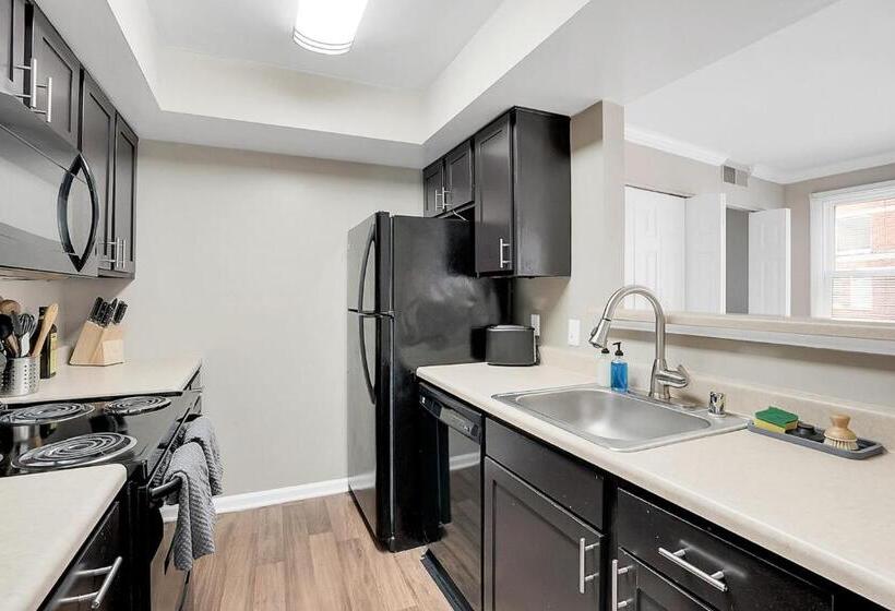 آپارتمان 2 خوابه, Kasa Downtown Louisville