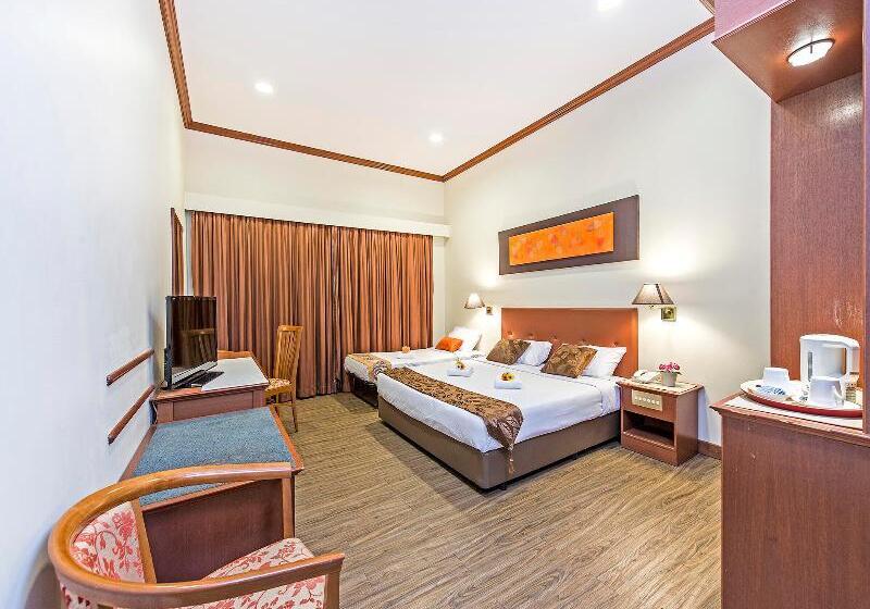 Habitación Triple Estándar, 81 Tristar