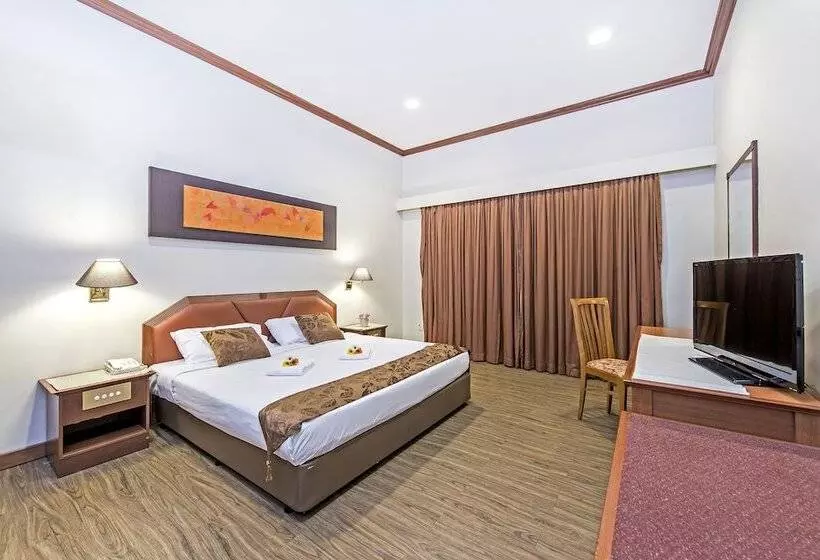 Habitación Deluxe, 81 Tristar
