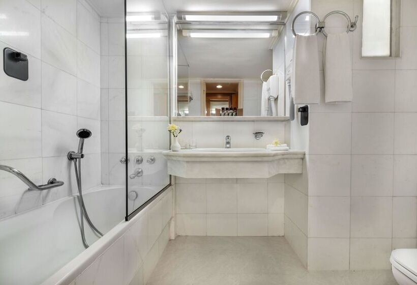 Номер Стандарт Вид на Сад, Aquila Rithymna Beach