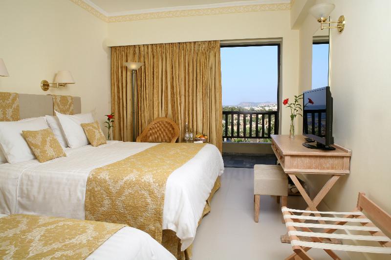 Номер Стандарт Вид на Сад, Aquila Rithymna Beach
