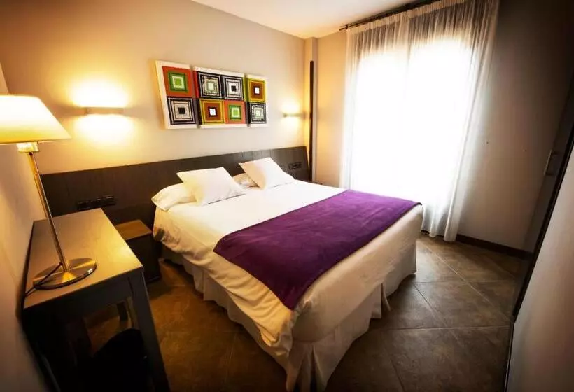 اتاق استاندارد با تخت دوبل, Hostal Rural Villa Vieja