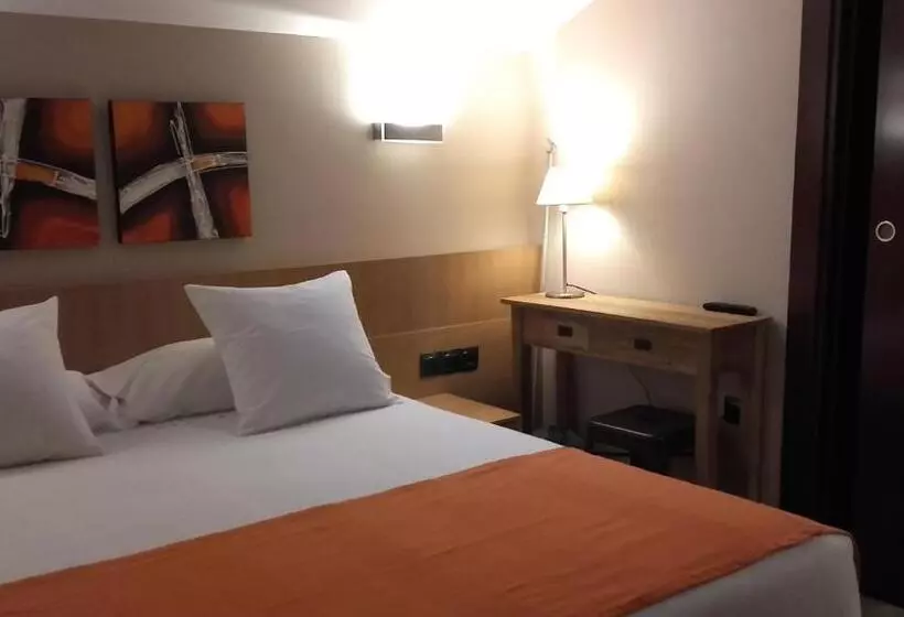 اتاق پنت هاوس, Hostal Rural Villa Vieja