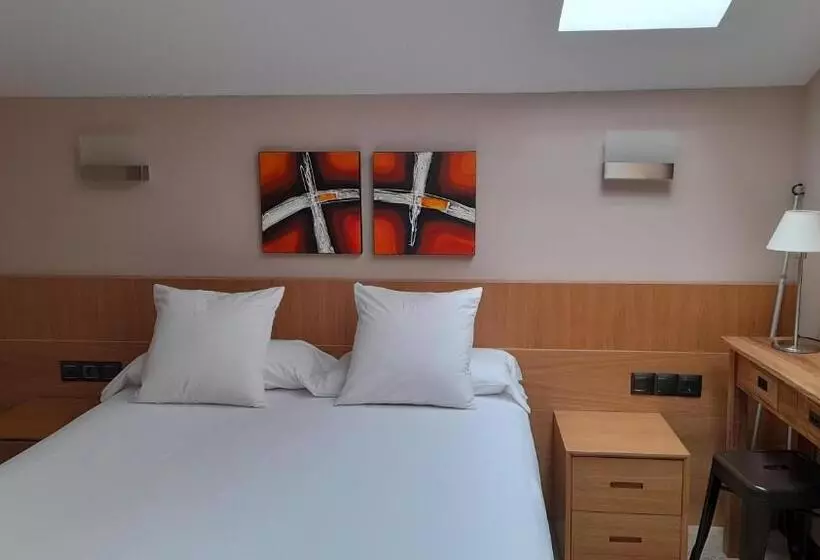 اتاق پنت هاوس, Hostal Rural Villa Vieja