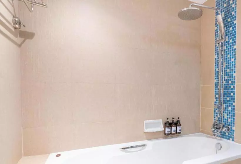 Junior Suite with Kitchen