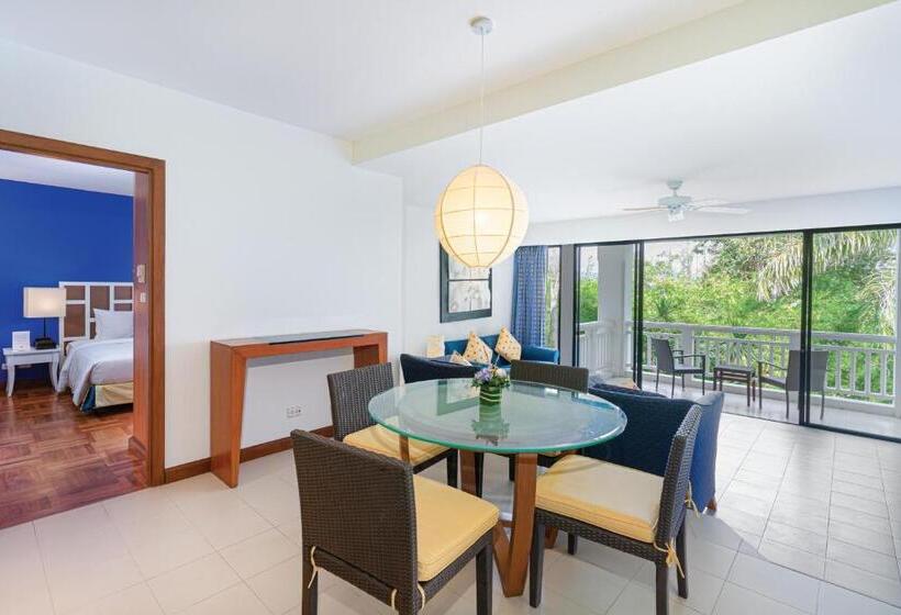 スイート, Homm Suites Laguna