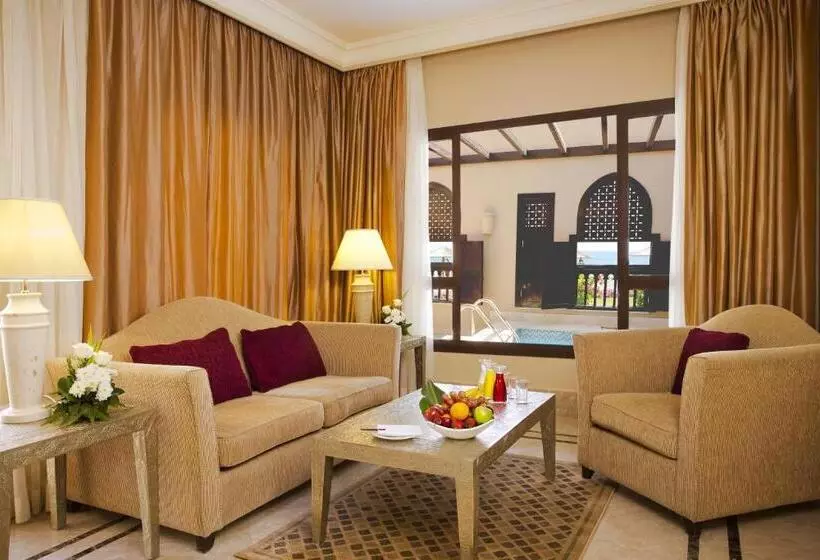 Suite Queen Bed, Miramar Al Aqah Beach Resort