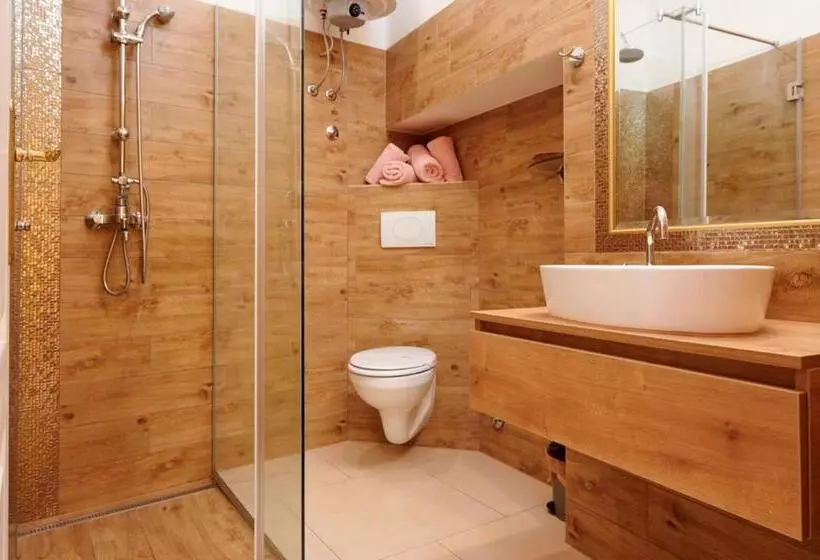 Apartament 1 Dormitori, Palace Derossi