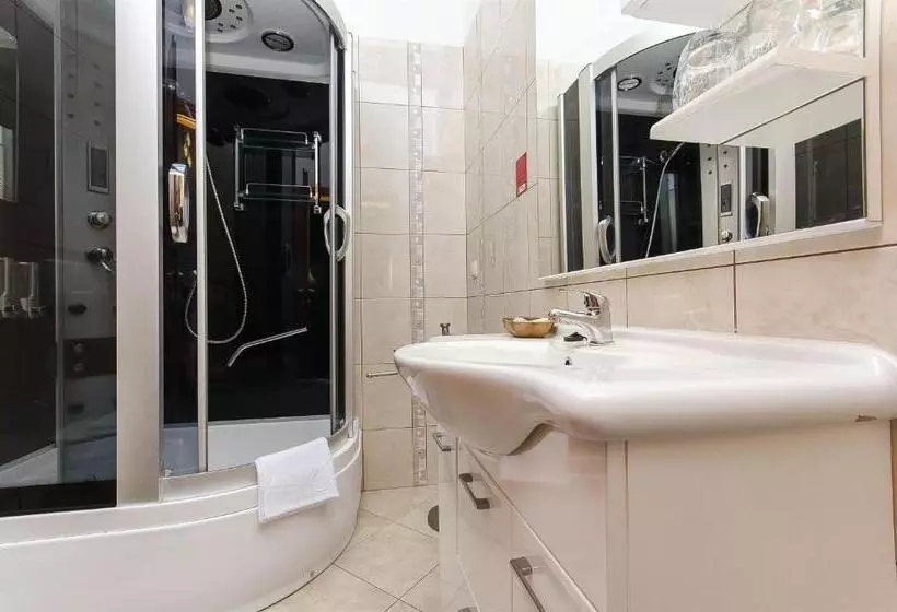 Habitació Deluxe, Palace Derossi