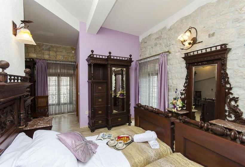 חדר דלוקס, Palace Derossi