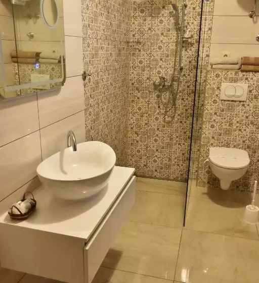 Habitació Estàndard, Palace Derossi