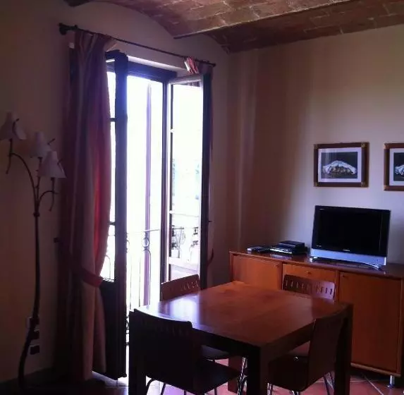 Juniorsviitti, Villa San Filippo