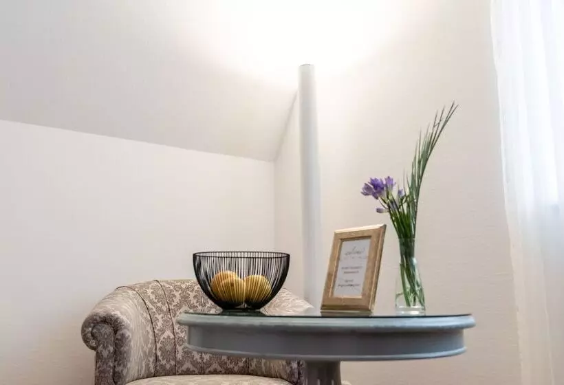 Standard Yhden Hengen Huone, Stadthotel Styria