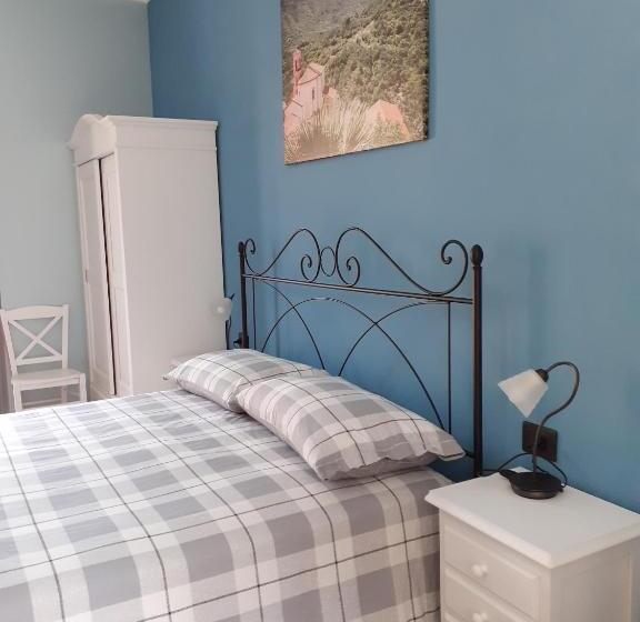 חדר דלוקס עם מרפסת, B&b Borgo Revelia