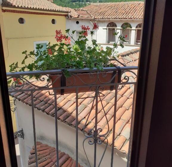 Standard room with outdoor bath, B&b Borgo Revelia