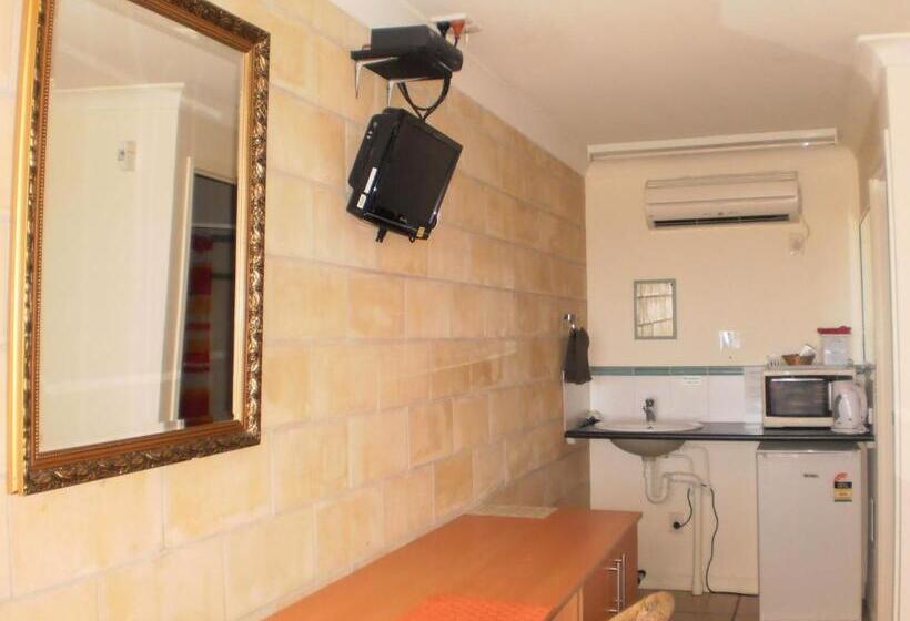 패밀리 룸, Country View Motel Ilbilbie