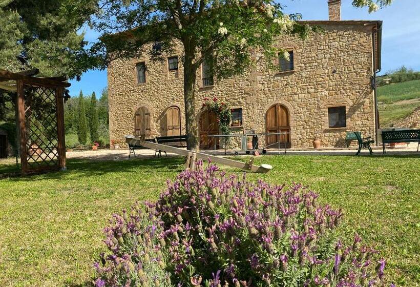 شقة غرفة واحدة, Agriturismo Casallario