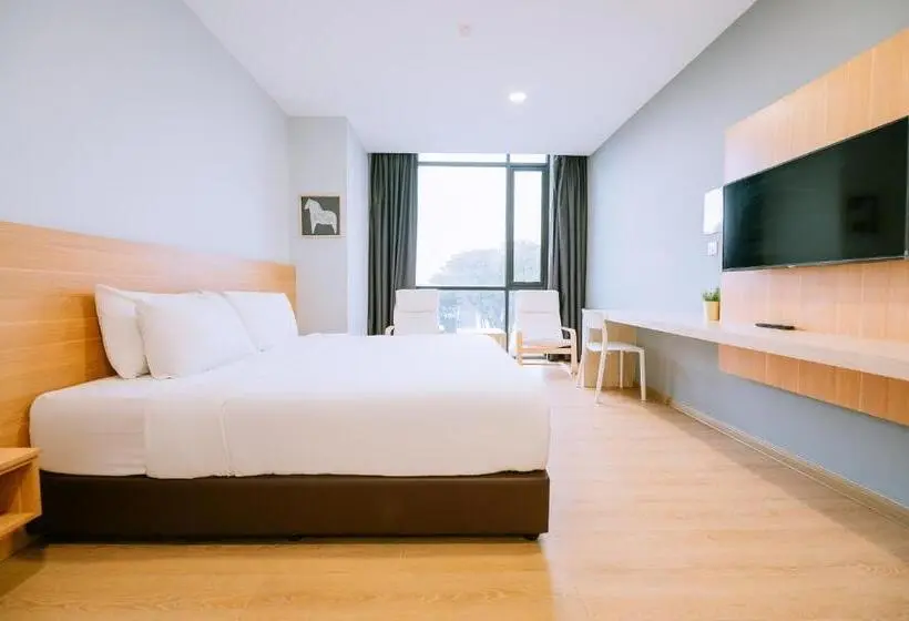 اتاق سوپریور با تخت بزرگ, Chill Suites Langkawi
