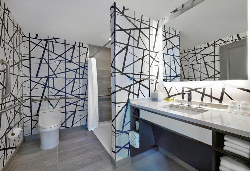 프리미엄 룸, Le Méridien St. Louis Downtown