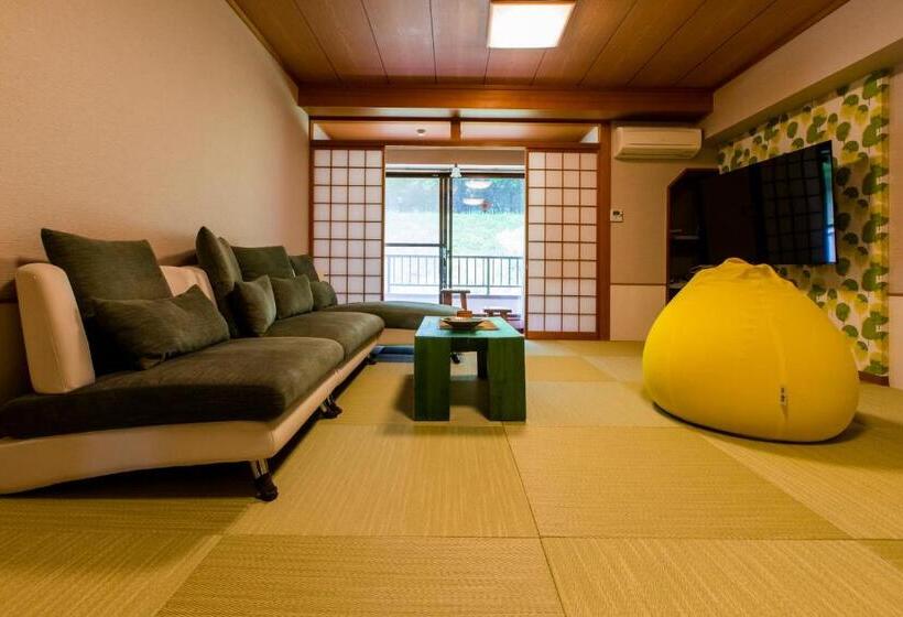 חדר משפחתי, Mashikokan Satoyama Resort