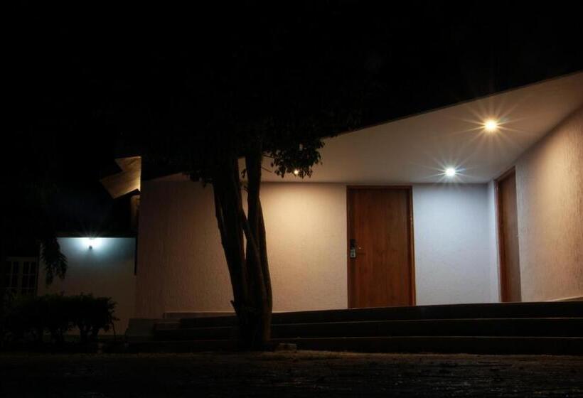 キングサイズベッドのスーペリアルーム, Vividearth Resorts Bandipur