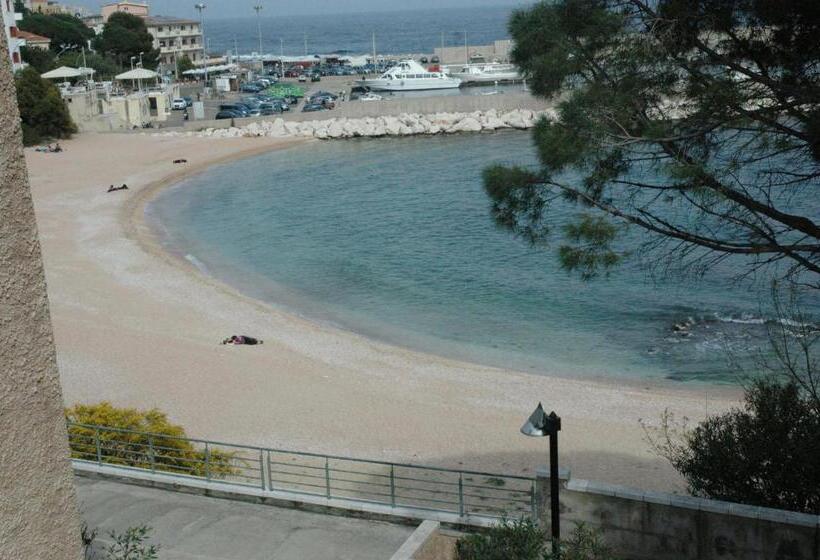 آپارتمان 2 خوابه با چشمانداز دریا, Acacia Appartamenti