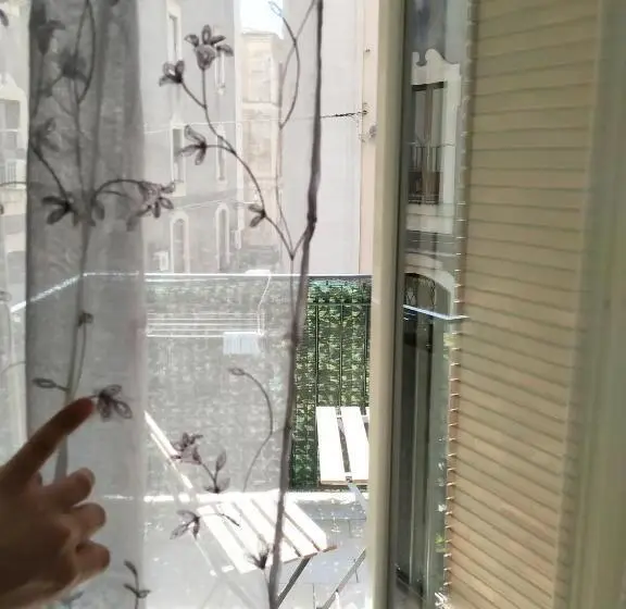 اتاق استاندارد با بالکن, Al Quadrato D Oro Rooms