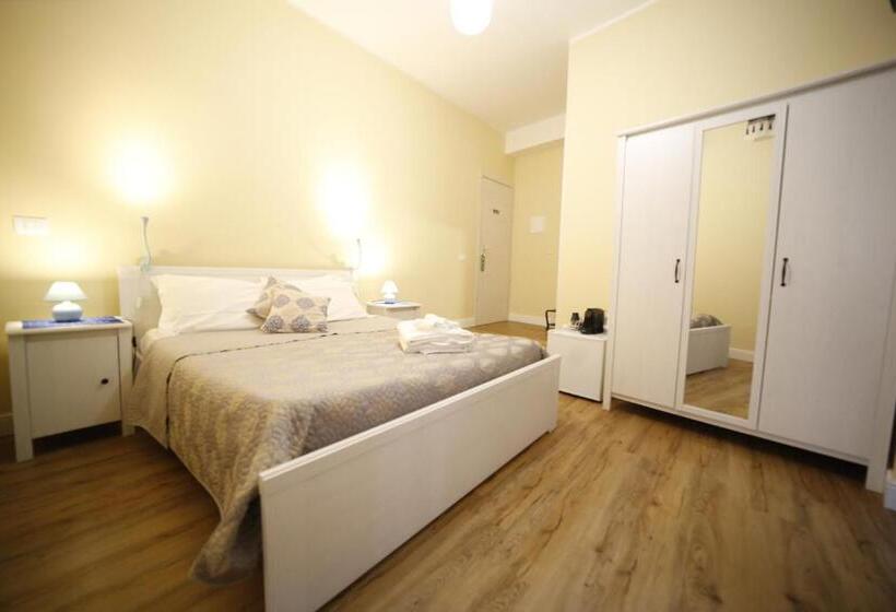 غرفة قياسية مزوَّدة بشُرفة, Al Quadrato D Oro Rooms