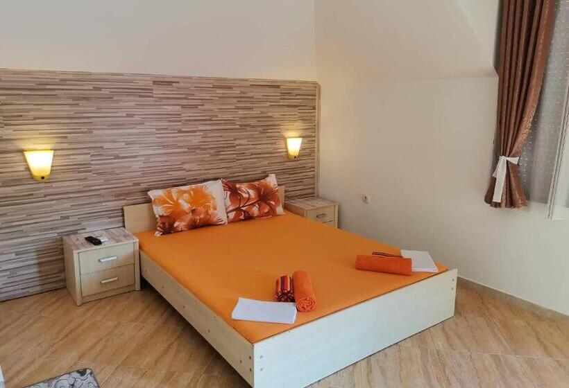 标准间带阳台, виктория созопол