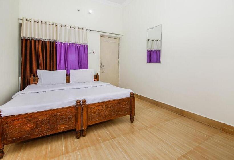 חדר קלאסי לשלושה, Spot On 36622 Hotel All Orchha View