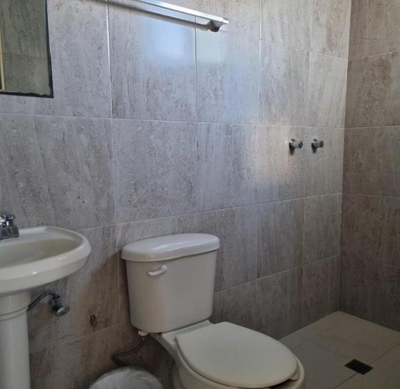 غرفة قياسية, Victoria