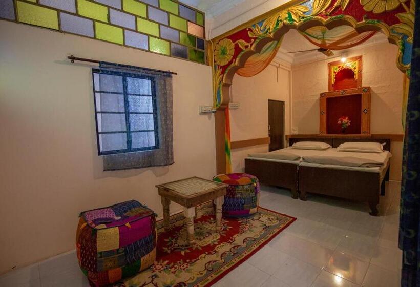 اتاق اکونومی, Sadar Haveli Heritage