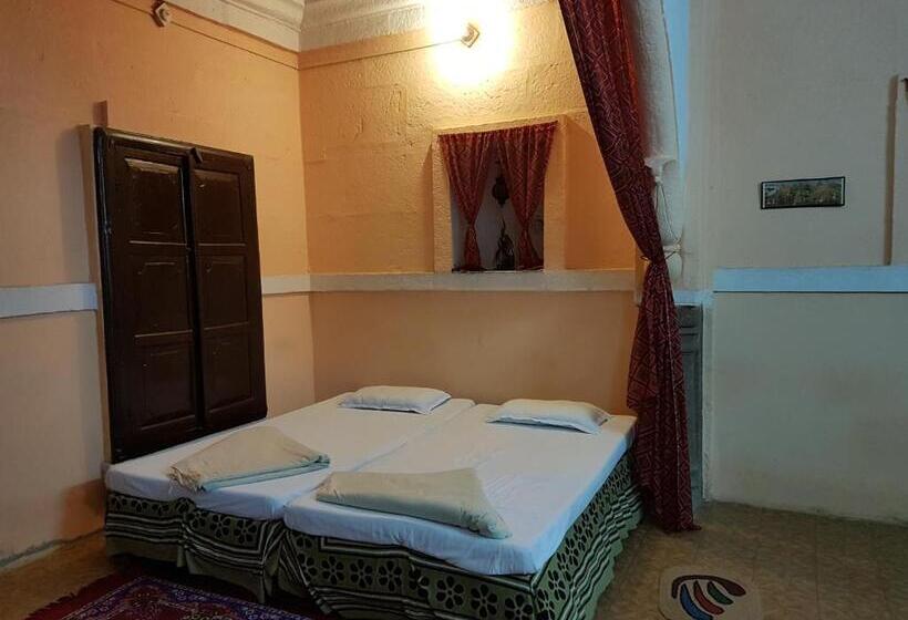 اتاق اکونومی, Sadar Haveli Heritage