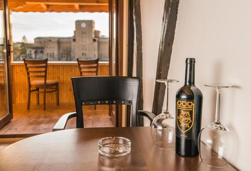 1ベッドルームのデラックスアパートメント, The Lion's Residence