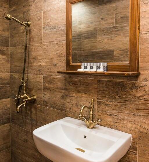 2ベッドルームアパートメント, The Lion's Residence