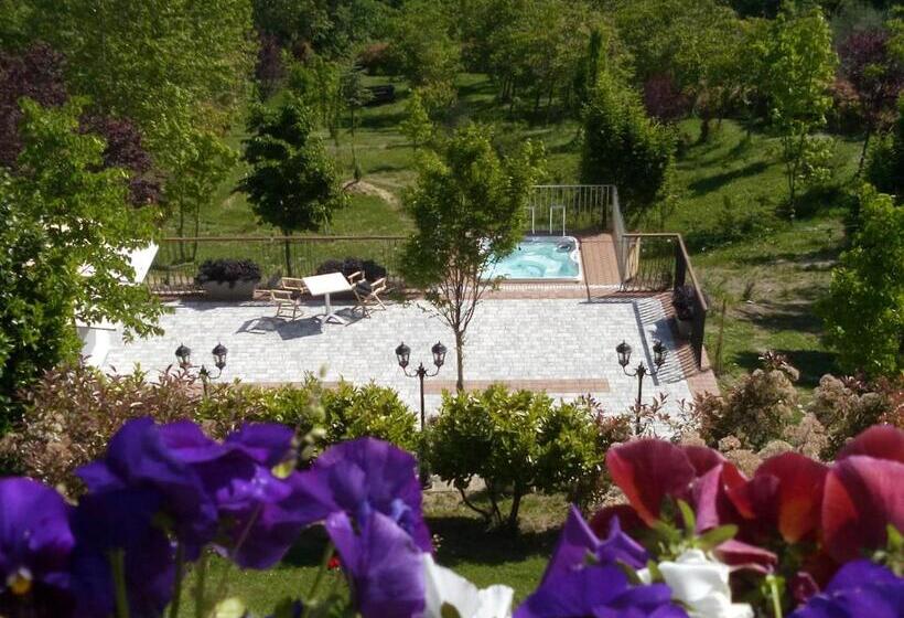 スパアクセス付スタンダードルーム, Albergo Diffuso   Il Poggetto Tra Urbino & San Marino