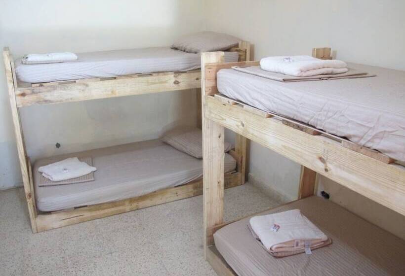 패밀리 룸, Waterfall Hostel