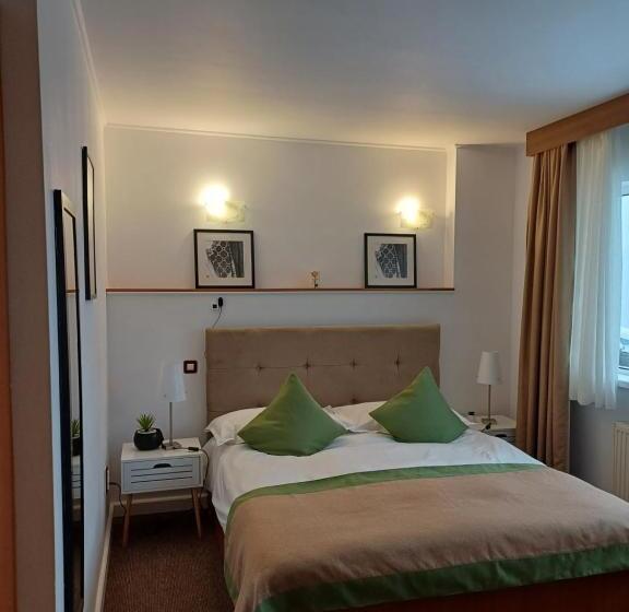 Quarto Estandar com Sacada, Apartamente Private A&l View