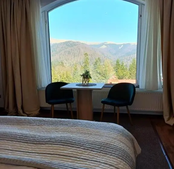 سوییت خانوادگی, Apartamente Private A&l View