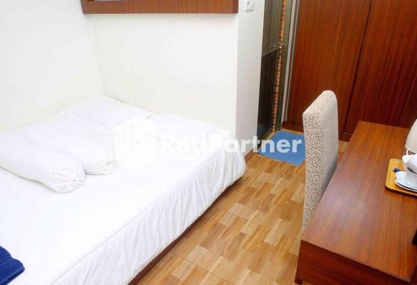 디럭스 룸, Guest House Bibong Makassar Mitra Reddoorz