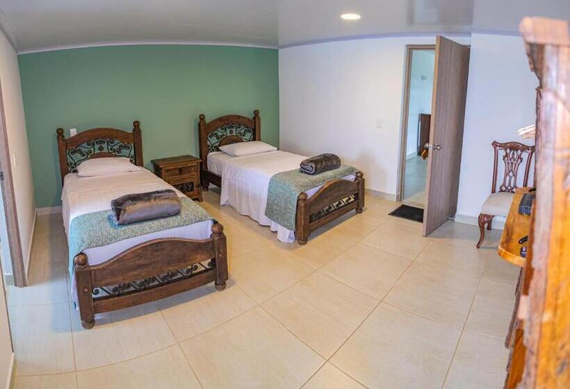 标准间, Hacienda Buena Vista