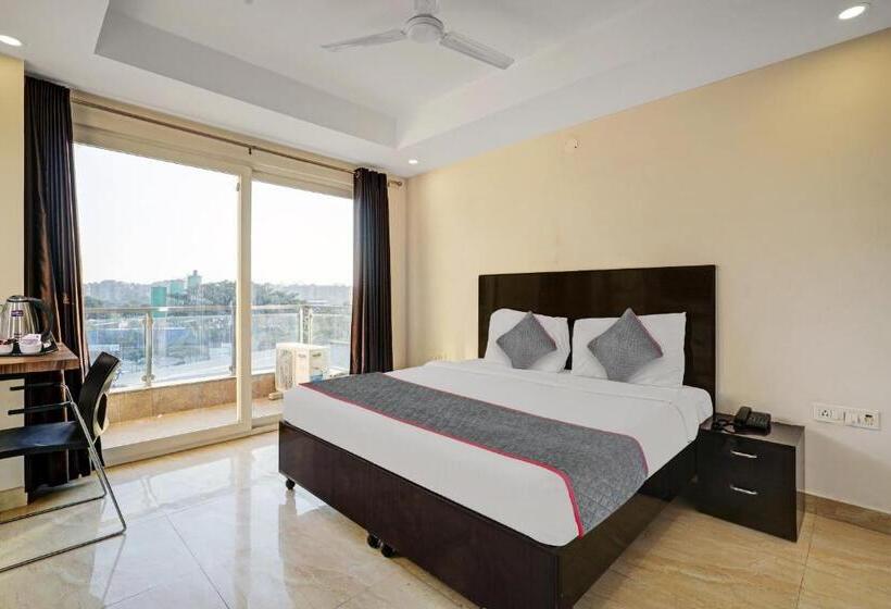 三人经典房间, Super Townhouse Tipsyy Near Bestech Central Square Mall