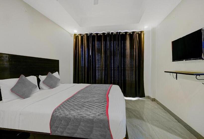 三人经典房间, Super Townhouse Tipsyy Near Bestech Central Square Mall