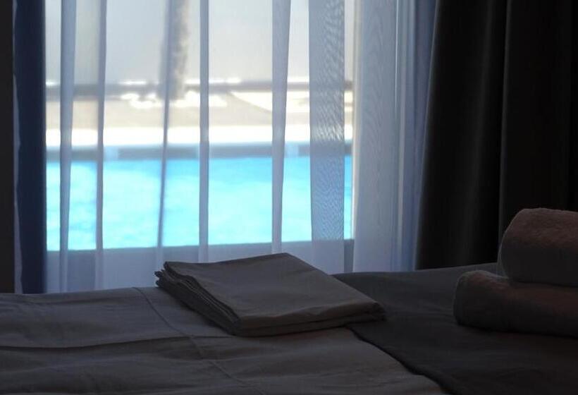 Family Suite, Valmar