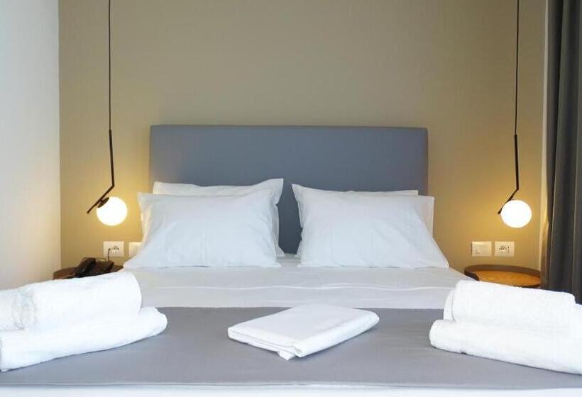 Номер Deluxe, Valmar